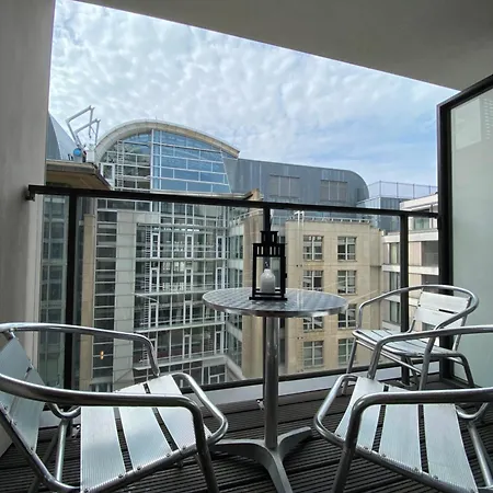Apartment 5ensational Eu- Zone *